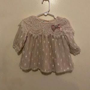 Girls top size 6-9 months